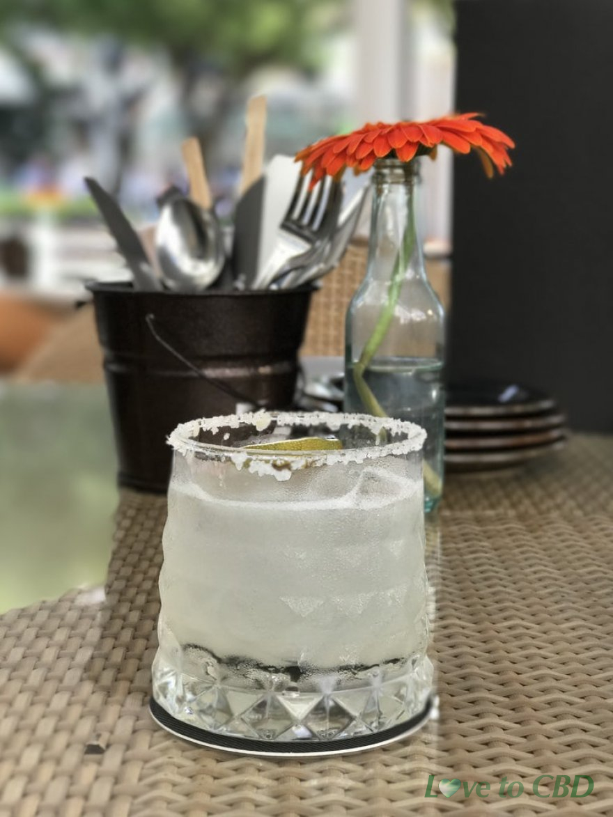 How To Craft The Perfect CBD Cocktail