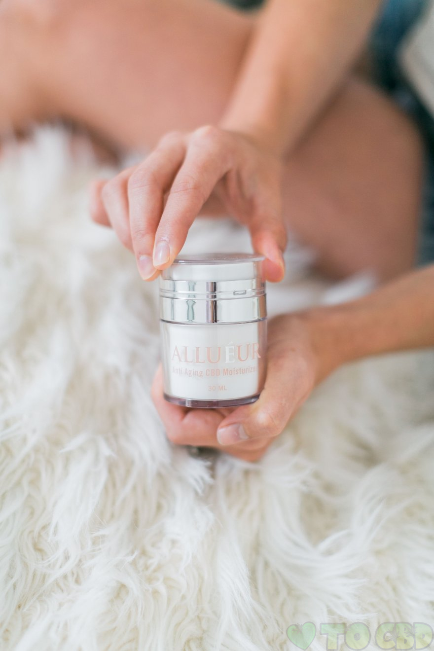 Benefits of CBD for Aging Skin.